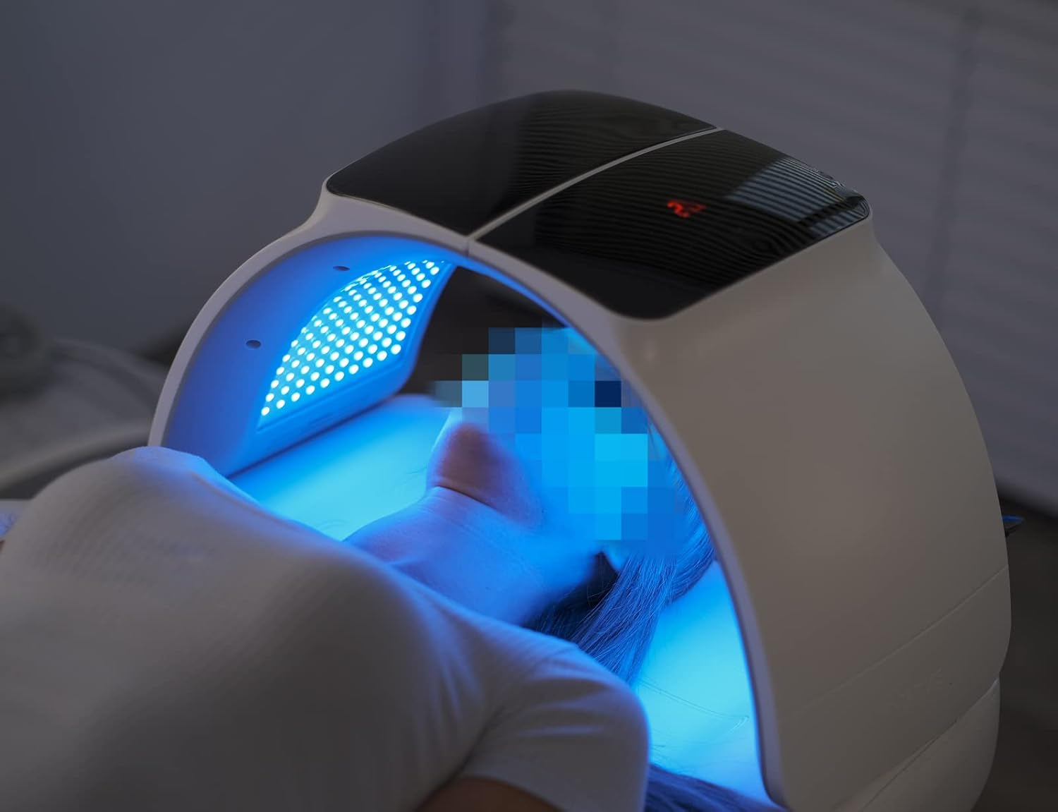 Masque et Lampe LED SKEYNDOR - Soin Rajeunissant et Raffermissant avec Technologie de Photon Thérapie